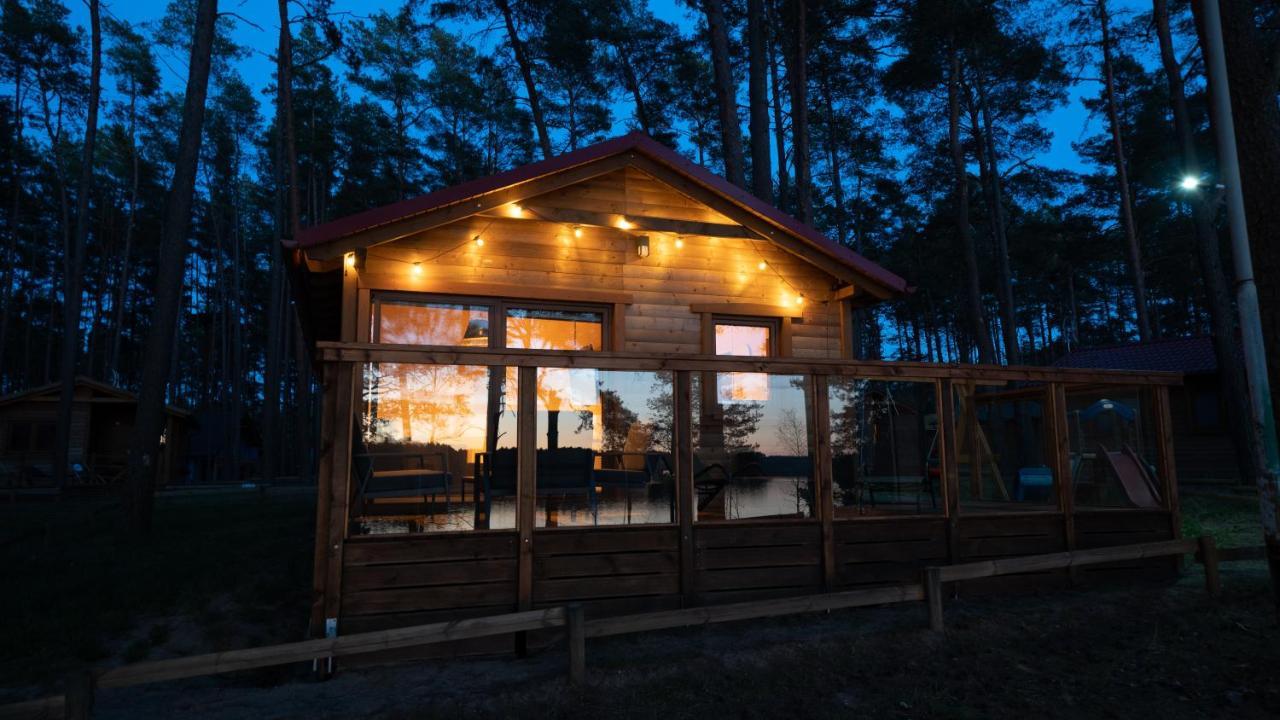 Sloneczny Domek Borsk Nr 2 I 15 - Nad Samym Jeziorem W Pierwszej Linii Esterno foto