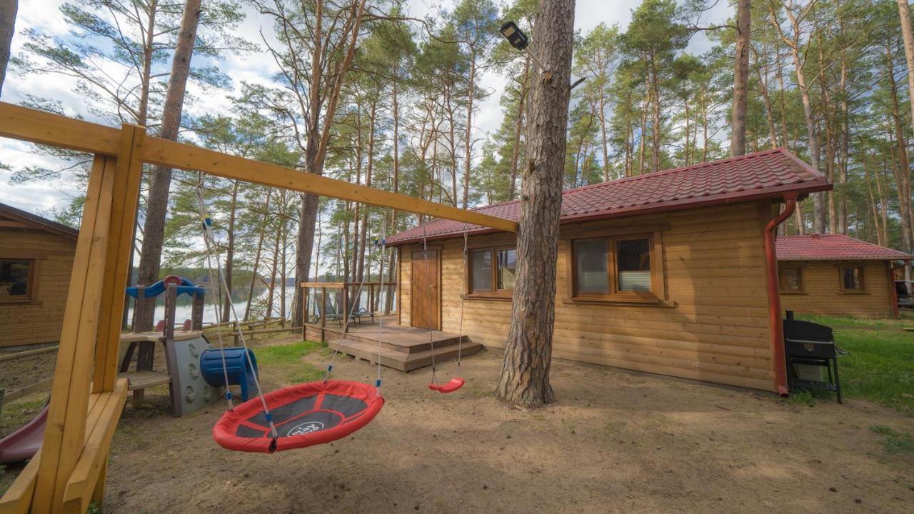 Sloneczny Domek Borsk Nr 2 I 15 - Nad Samym Jeziorem W Pierwszej Linii Esterno foto